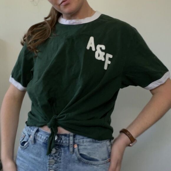 Vintage Abercrombie and Fitch Reworked cropped tie T-shirt - Picture 3 of 8
